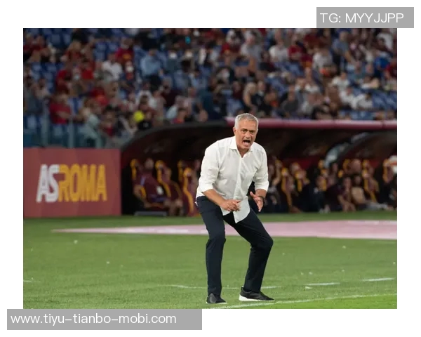 阿达拉比奥尤称赞帕尔默为最佳球员并谈红黄牌问题 阿达拉比奥尤称赞帕尔默为最佳球员并谈红黄牌问题