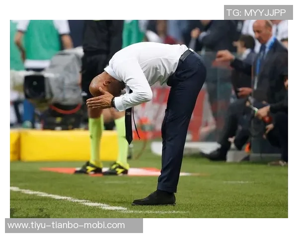 莱罗塔列分析图多尔战术理念对尤文防守造成的压力与挑战 莱罗塔列分析图多尔战术理念对尤文防守造成的压力与挑战